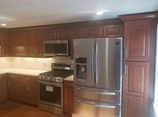 19 Argyle St, Revere, MA 02151