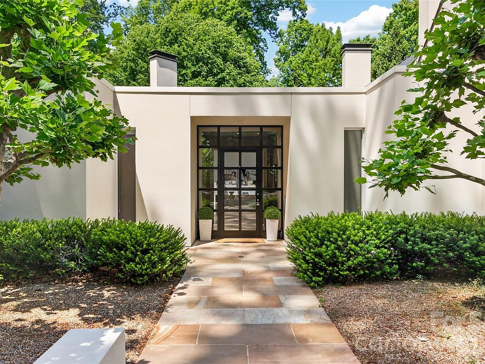 1st image of 606 Ardrey Cir