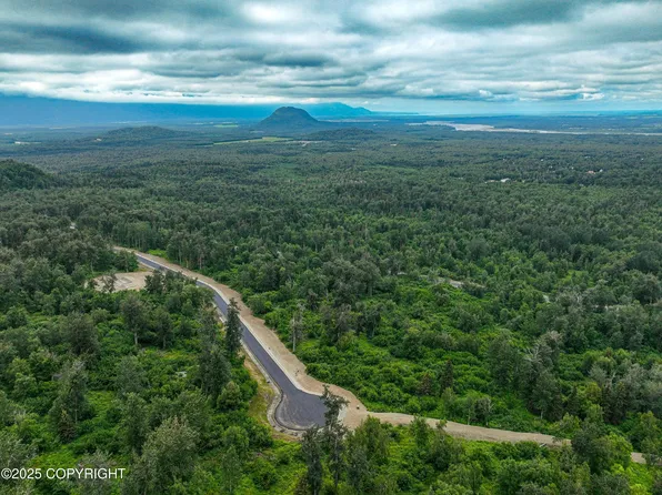 458 N Hale Cir, Palmer, AK 99645