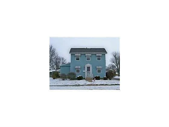 317 E Jefferson St photo 1