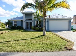 516 SW 27th Terrace Cpe, Coral, FL 33914