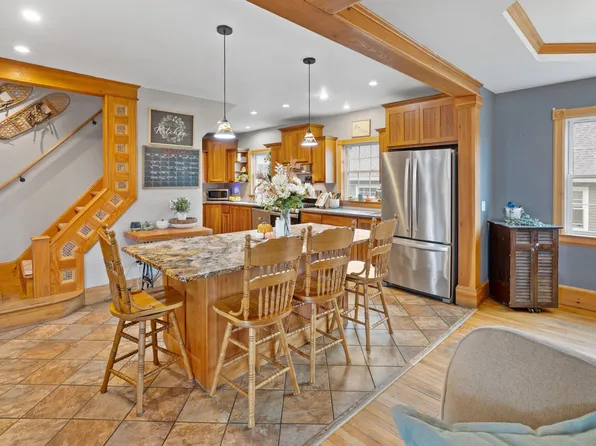 83 Spring Street, Hardwick, VT 05843