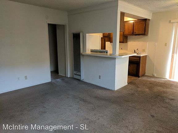 5th image of 318 N Electric Ave APT D