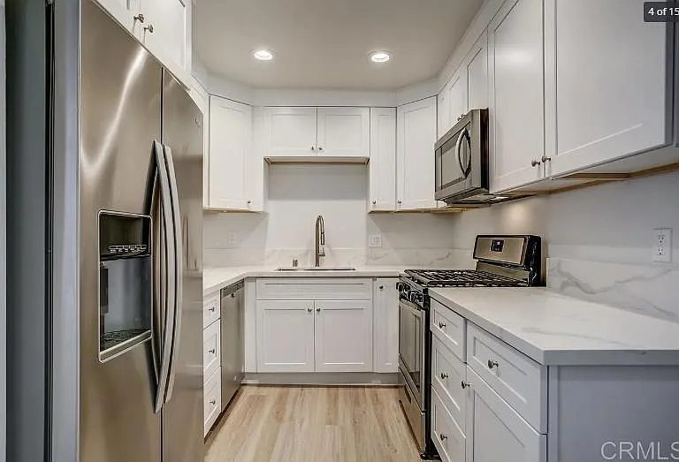 851 W 11th Ave #845 — Photo 7