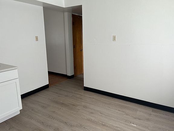 5th image of 11236 Liana Ln