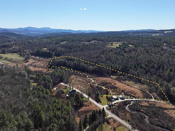 5th image of 61 Beaver Lane