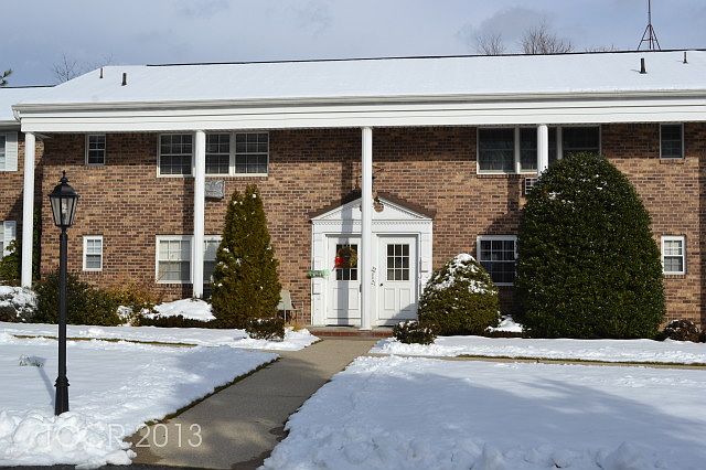 1st image of 21 Ferncroft Park