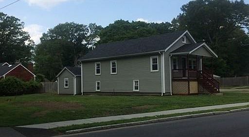 2nd image of 141 White St