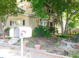 46 Steward St, Hamilton, NJ 08610