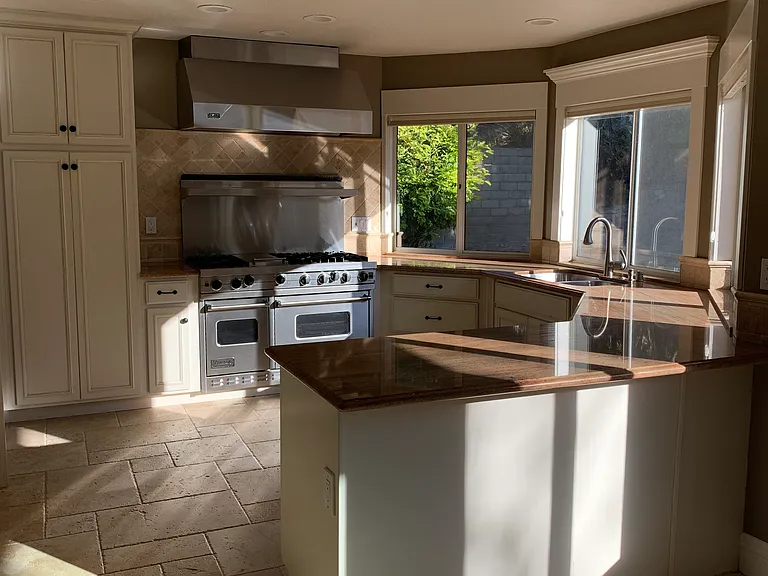 3250 Futura Point — Photo 10