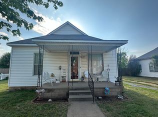 214 S 5th St, Okeene, OK 73763