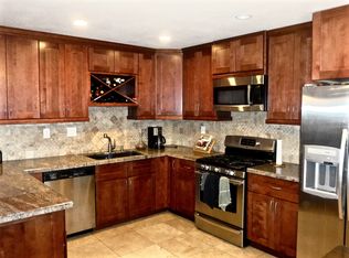 2723 Cypress Hill Rd, Carlsbad, CA 92008