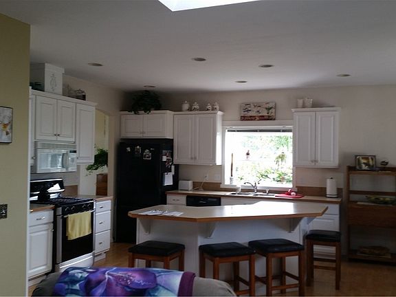 2nd image of 20235 Gardner Ct