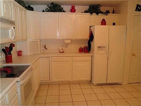 4th image of 3115 Oakmont Dr