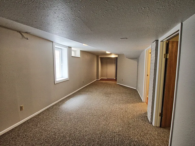 505 S Gaylord St — Photo 14