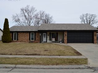 2615 White Hall Dr, Fort Wayne, IN