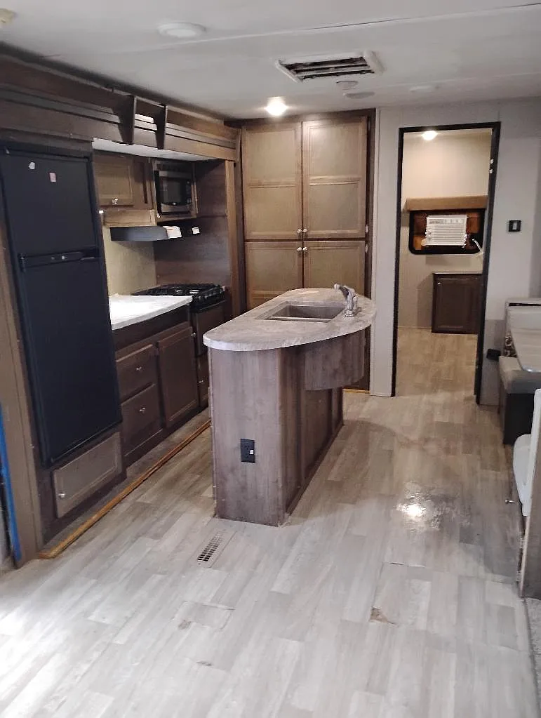 Royal RV Park Wink 907 North Roy Orbinson Drive - WD3 2019 Coleman — Photo 1