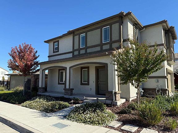 3rd image of 4364 White Ash Ln