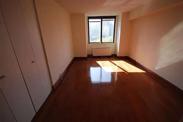 Rented by Luxury Habitat | media 40