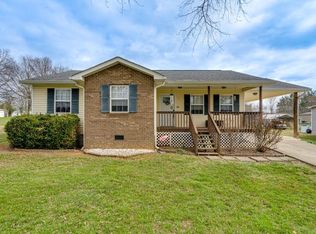 414 Kale Ave, Englewood, TN 37329