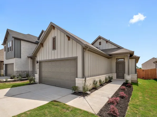 438 Lucky Ave, Elgin, TX 78621