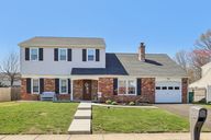 Fairbridge Dr-1804-001.jpg