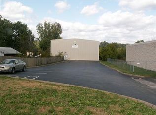 806 Ohio Pike, Cincinnati, OH 45245