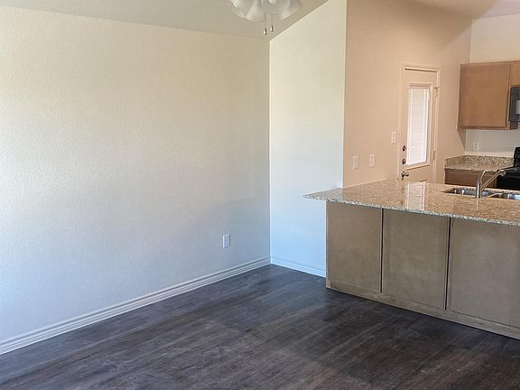 4th image of 5907 Cordillera Dr #A