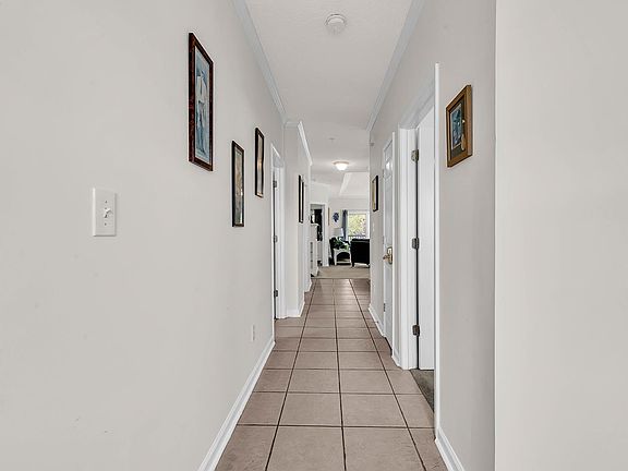 2nd image of 1525 Lanterns Rest Rd. #304