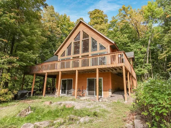 16295 W Miller Rd, Hayward, WI 54843