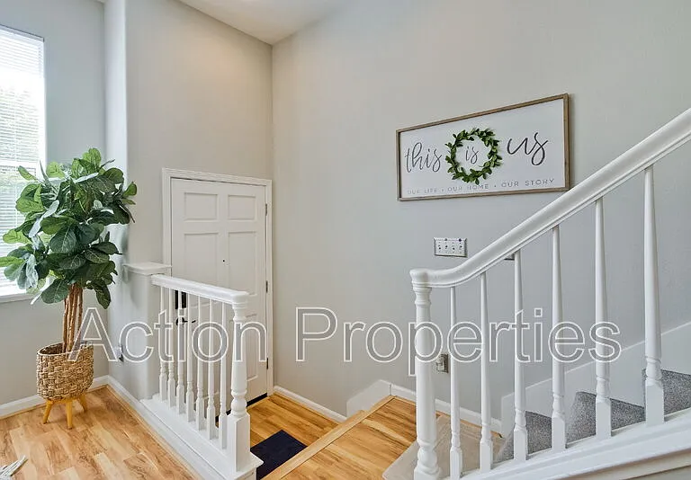 118 Pacchetti Way — Photo 3