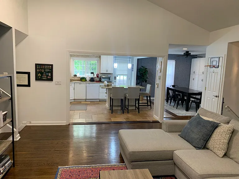 305 Garwood Pl — Photo 5