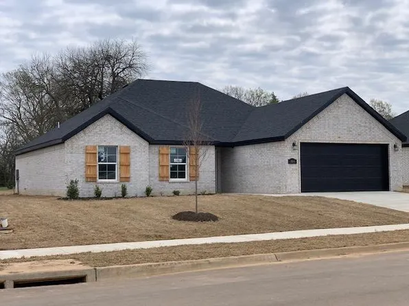480 N Yona Ln, Farmington, AR 72730