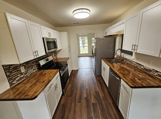 28 Beaver Run Dr, Savannah, GA 31419