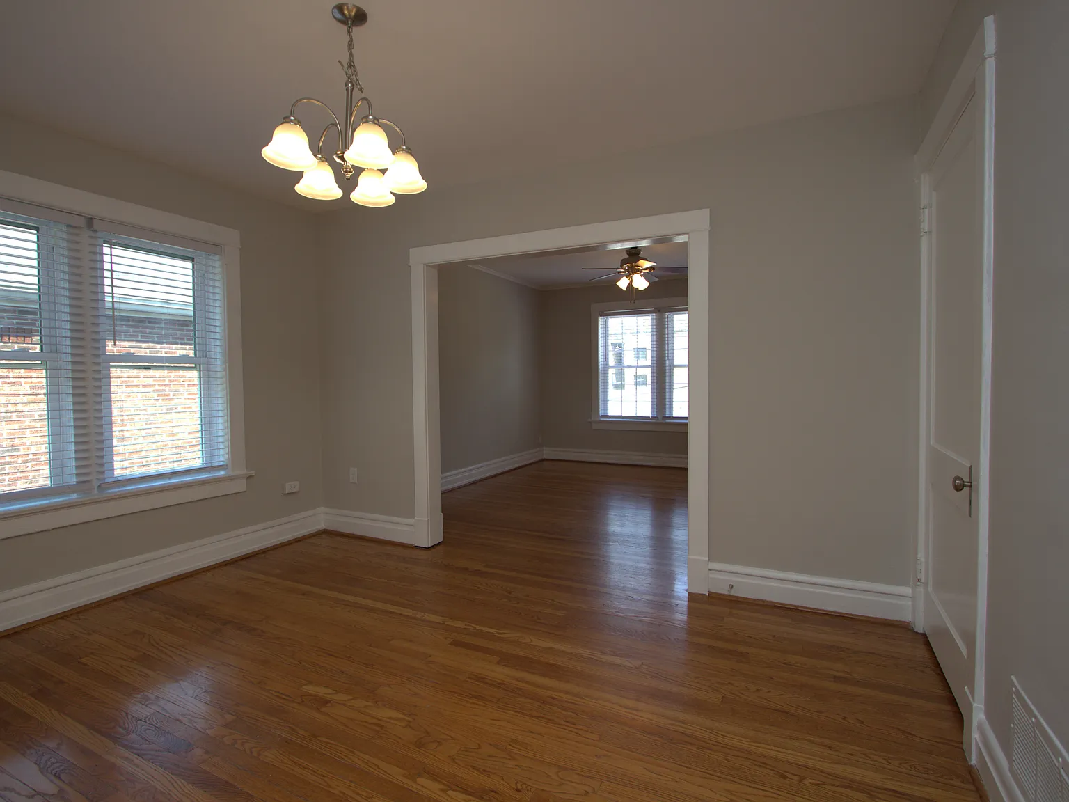 1 bed, 850 sqft, $1,100 — Photo 4