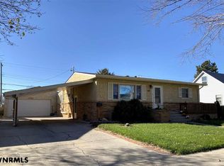 3002 Avenue F, Scottsbluff, NE 69361