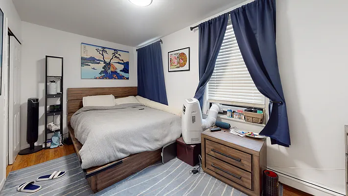 Rented by Bond New York | media 14