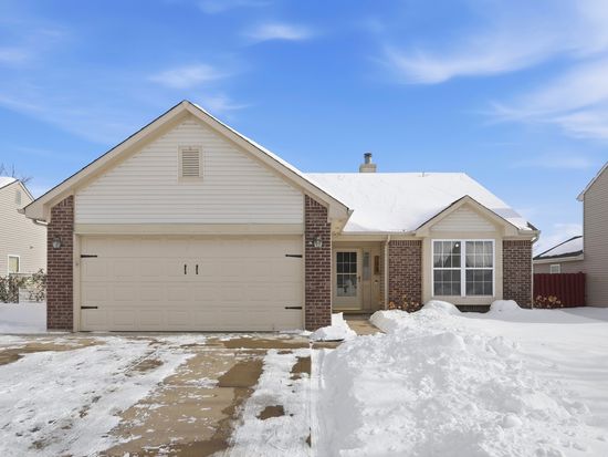 759 Hollowood Ln, Avon, IN 46123