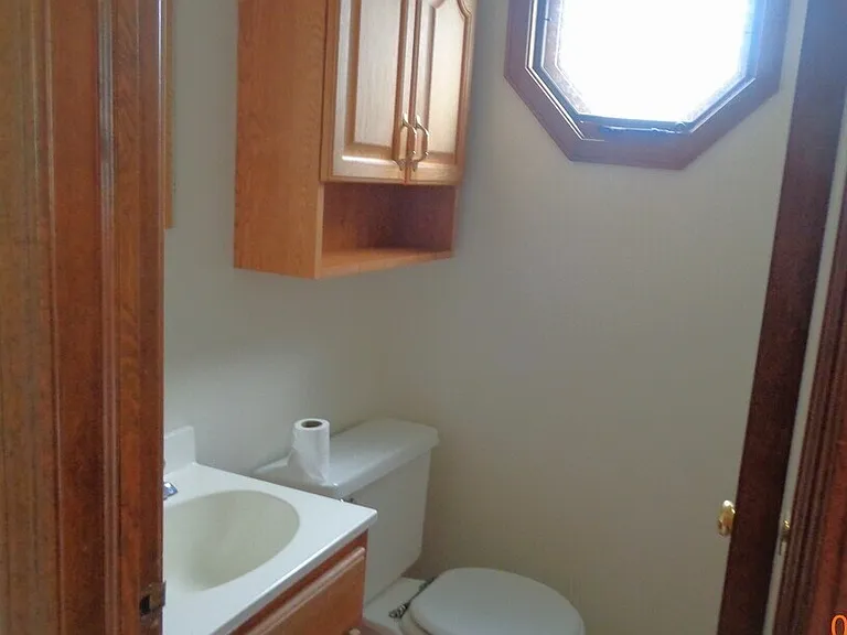 1425 Como Park Blvd — Photo 6
