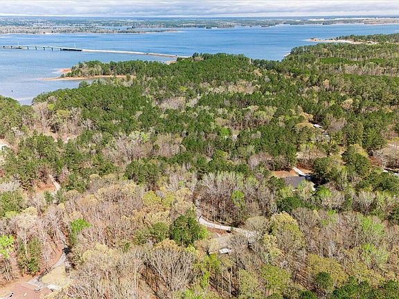 3rd image of 4179 Waters Edge Lane