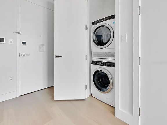 3rd image of 639 E 28th St #6C