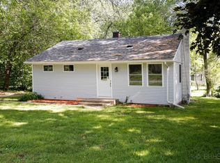 424 Goguac St W, Springfield, MI 49015