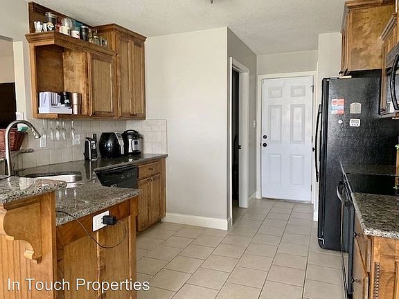 5th image of 5243 Branch Point Dr