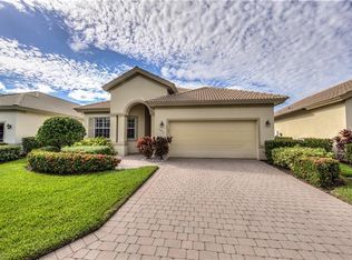 11811 Bramble Cove Dr, Fort Myers, FL 33905