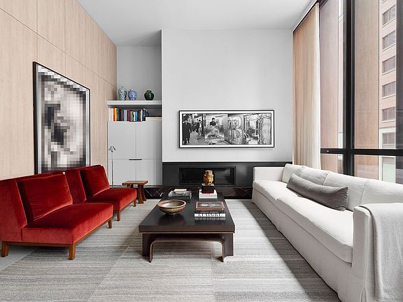 4th image of 522 W 29th St Floor 2C