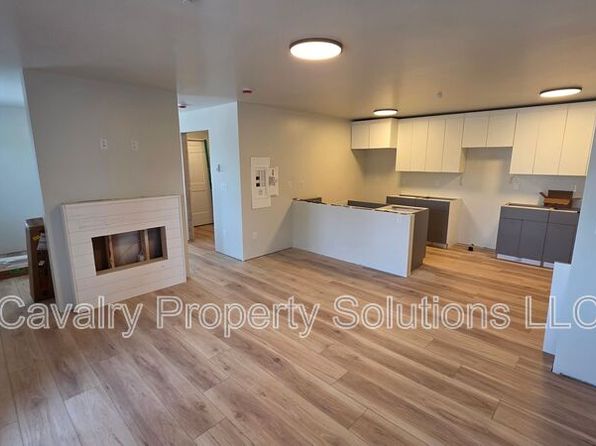 1209 Commonwealth Ave #301