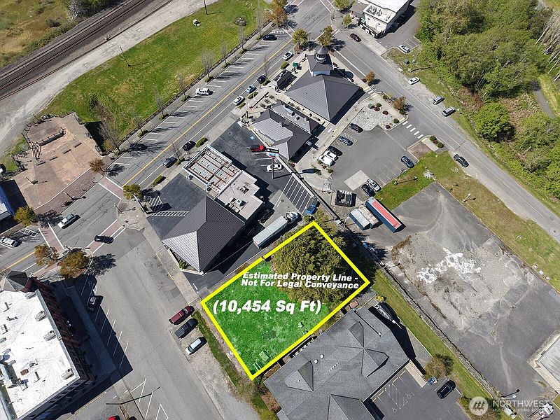 2nd image of 240 G street
