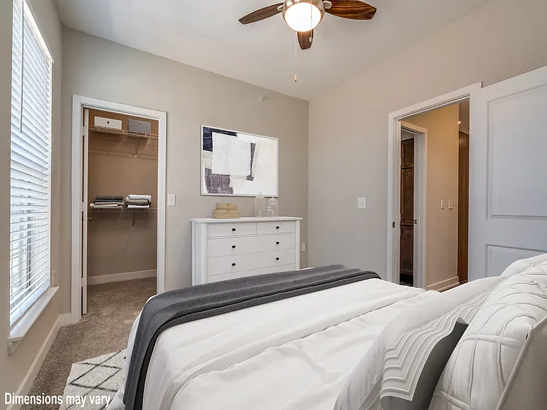Emerald Creek Apartments — Photo 79