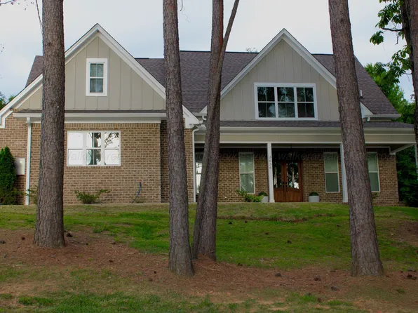 3636 Vanderbilt Way, Fultondale, AL 35068