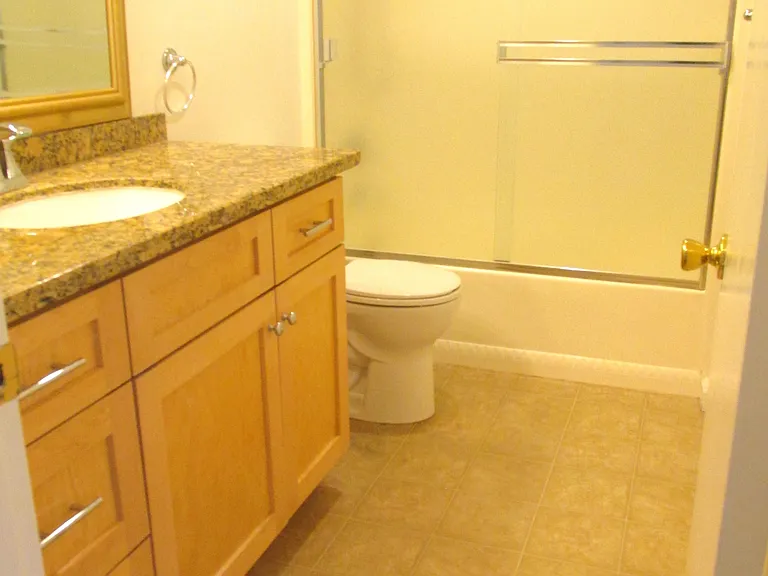 570 Peach St #26 — Photo 20